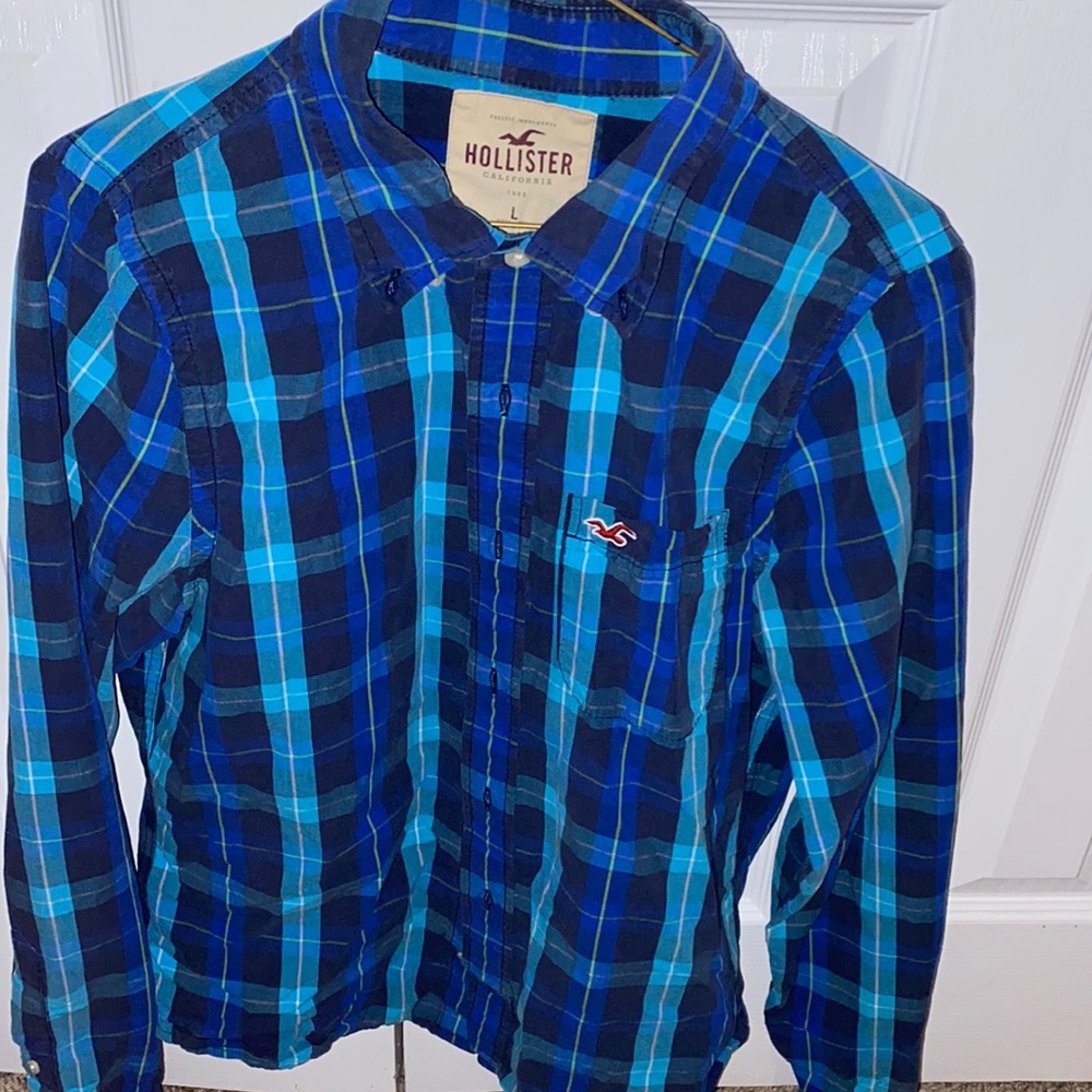 hollister flannel size L